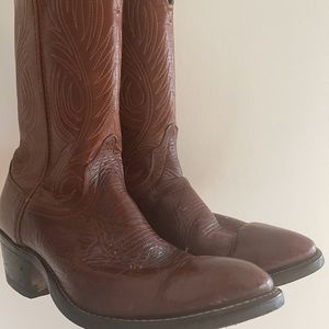 Retro Western cowboy style boots